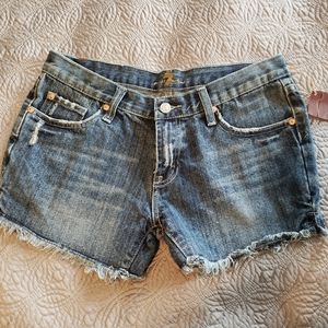 7 for All Mankind Jean shorts frayed NEW